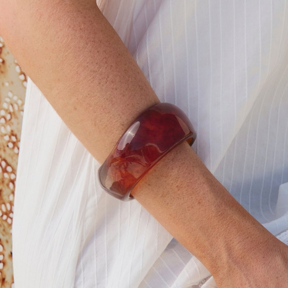 Amber Swirl Bangle - Beautiful Earth Boutique