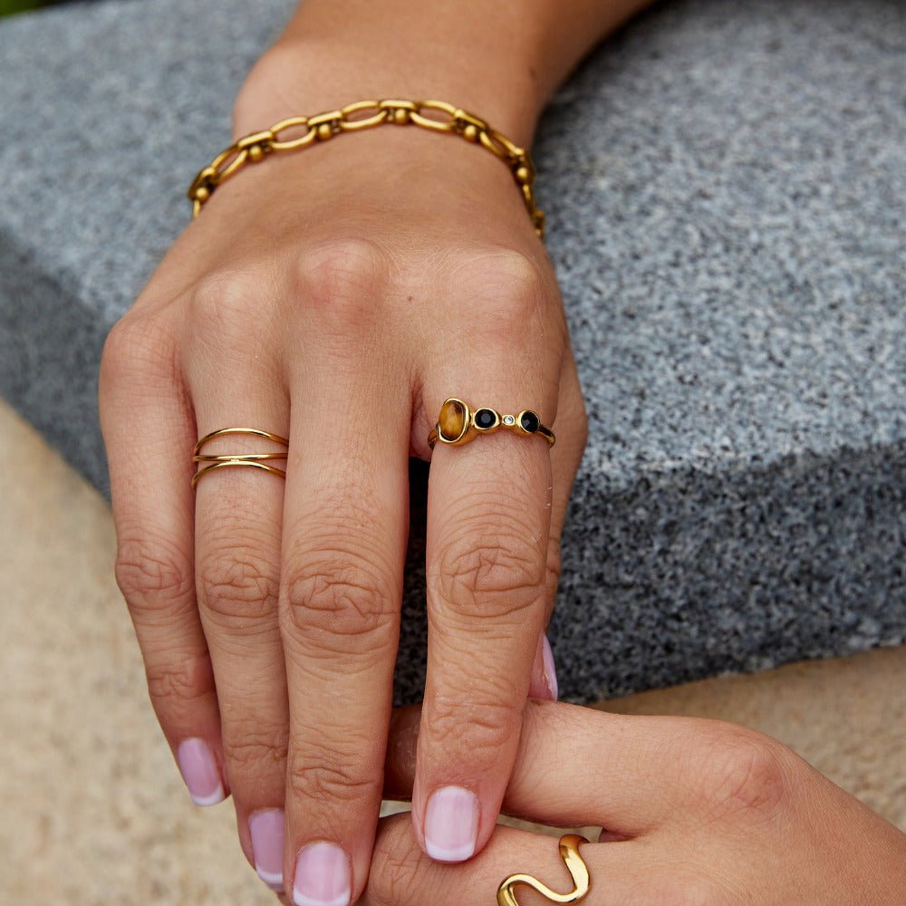 Aurora Vintage Crystal Ring - Beautiful Earth Boutique