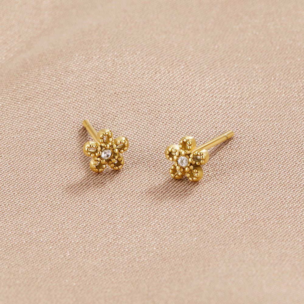 Crystal Daisy Stud Earrings - Beautiful Earth Boutique