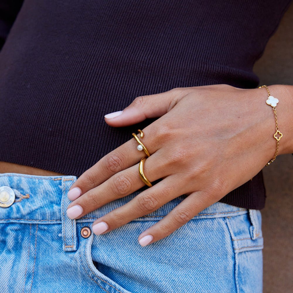 Geometric Gold & Pearl Ring - Beautiful Earth Boutique