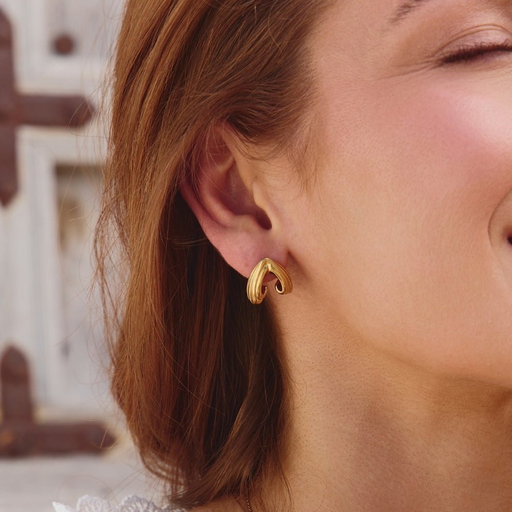 Vintage Olivia Gold Earrings - Beautiful Earth Boutique